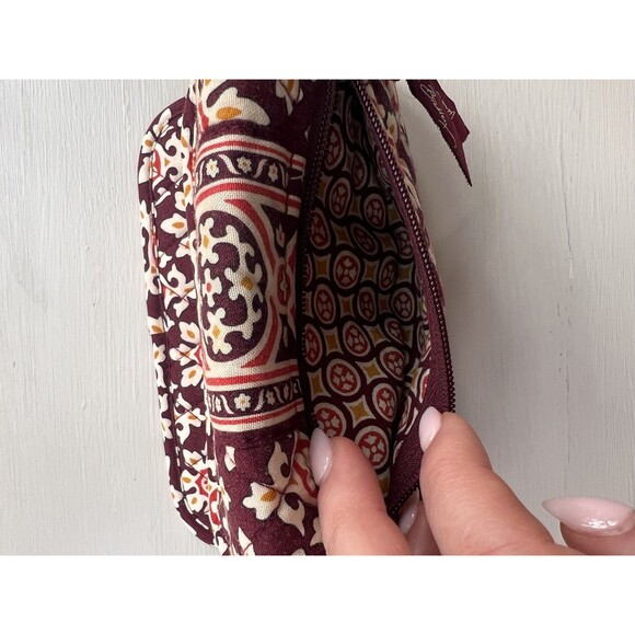 Vera Bradley TriFold Quilted Fabric Wallet 8 x 4.5 - Picture 6 of 7